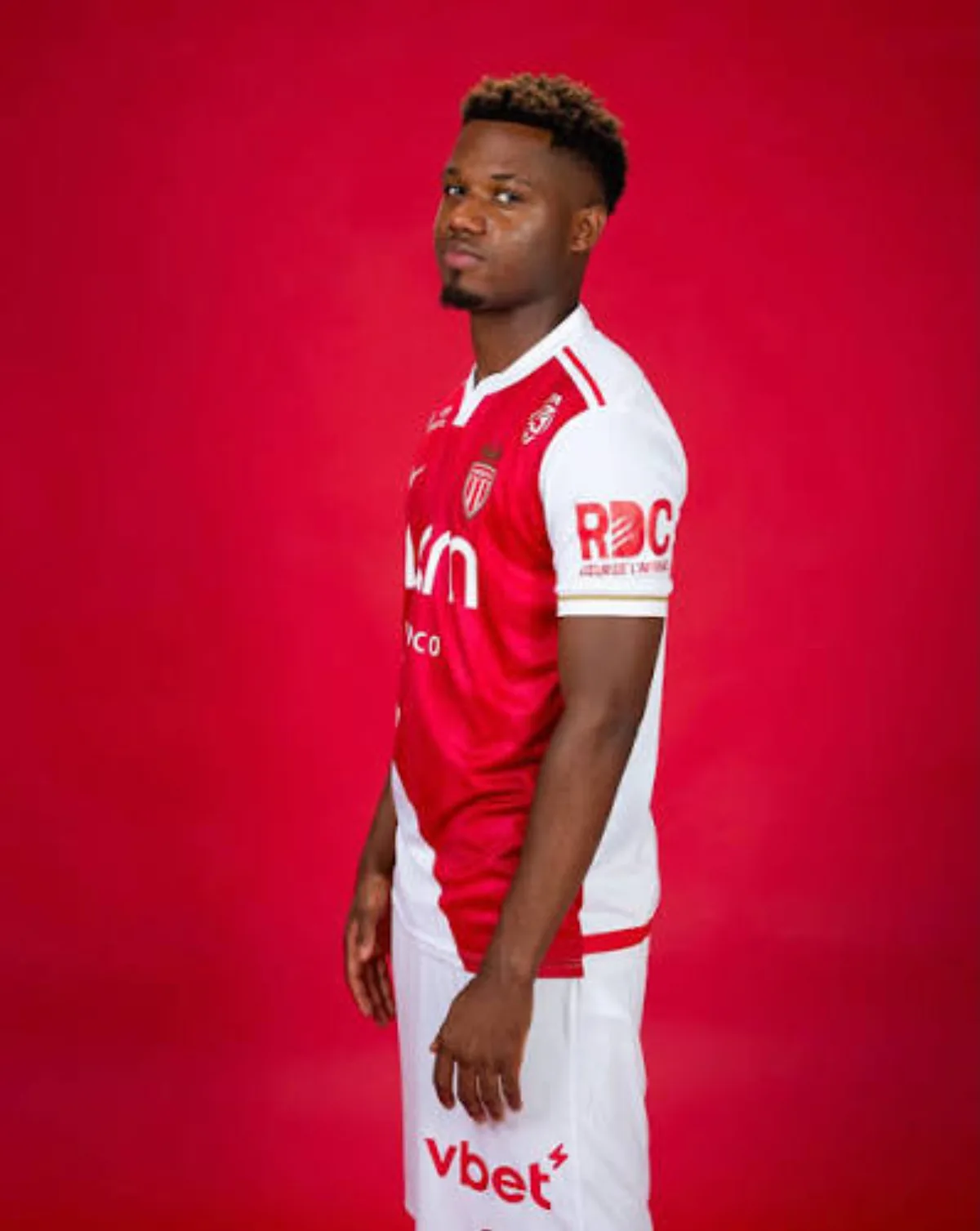 Portrait studio — maillot domicile